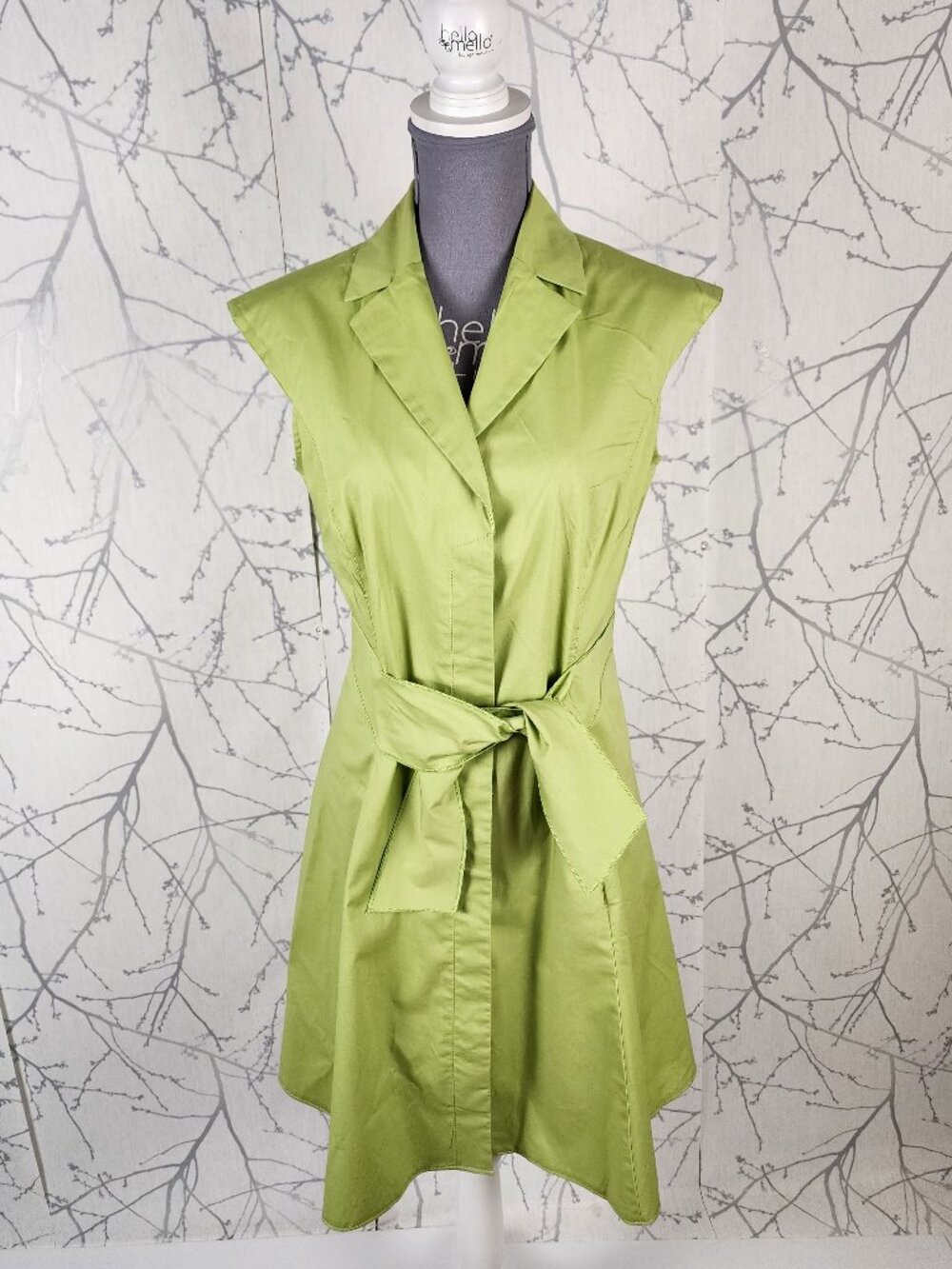 Josef Highlighter Green Tie Front Button Up Collar Dress